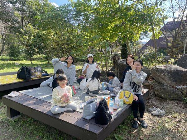 국립공원 피크닉 존 운영. 국립공원공단은 국립공원을 찾는 국민이 별도의 예약 없이도 자연 속에서 쉽고 편하게 휴식하며 머무를 수 있도록 무상 휴식공간을 제공하고 있다. 제공/자료사진=기후부