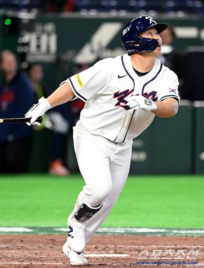 5일 일본 도쿄돔에서 열린 WBC(월드베이스볼클래식) 한국과 체코의 경기. 8회말 대타 문현빈이 타격을 하고 있다. 도쿄(일본)=허상욱 기자wook@sportschosun.com/2026.03.05/