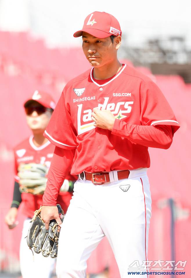 13일 광주 기아챔피언스필드에서 열린 KIA 타이거즈와 SSG 랜더스의 시범경기. SSG 타케다가 숨을 고르고 있다. 광주=박재만 기자 pjm@sportschosun.com/2026.03.13/