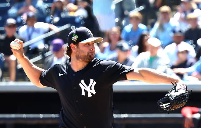 게릿 콜이 실전 마운드에 오른 것은 작년 3월 이후 377일 만이다. UPI연합뉴스