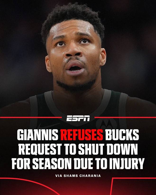 최근 무릎을 다친 야니스 아데토쿤보(사진)가 시즌 내 복귀를 희망하는 거로 알려졌다. 밀워키는 플레이오프 진출 가능성이 작아진 만큼 그에게 결장을 권유했으나, 선수 측이 거절한 거로 알려졌다. 사진=ESPN