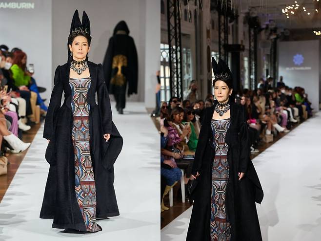 파리패션위크 런웨이에 선 엄미숙 모델의 모습. /사진=개인 제공