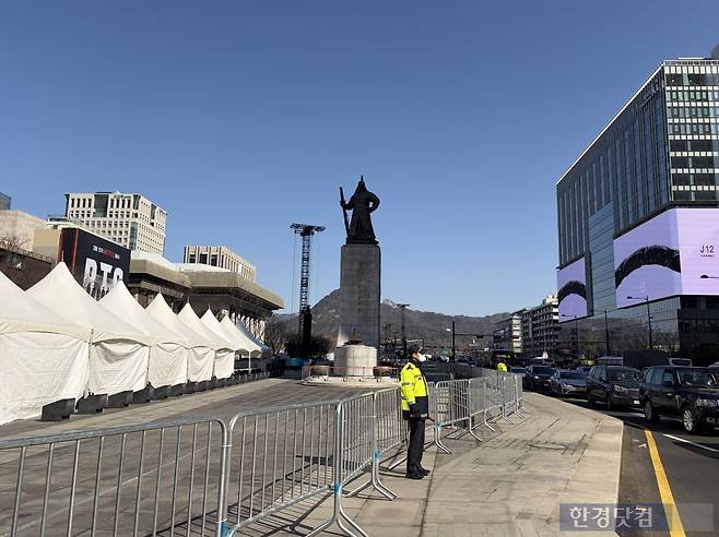 BTS의 컴백 공연을 이틀 앞둔 광화문광장 / 사진=이수 기자