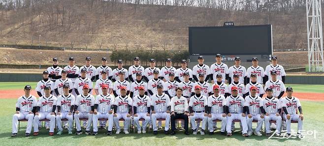 울산 웨일즈는 20일 울산문수야구장서 열린 ‘2026 메디힐 KBO 퓨처스리그’ 롯데 자이언츠와 홈경기서 창단 첫 경기를 치른다. 사진제공｜울산 웨일즈