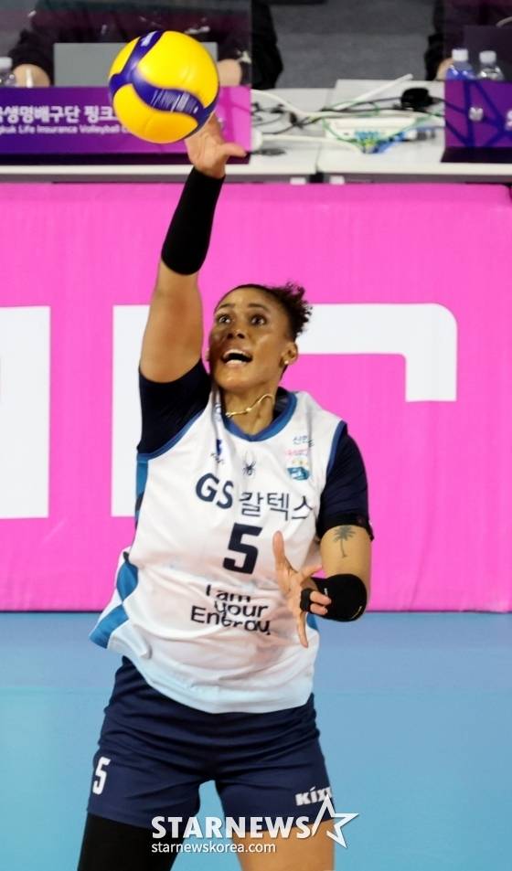 GS칼텍스 아포짓 스파이커 지젤 실바. /사진=강영조 선임 기자