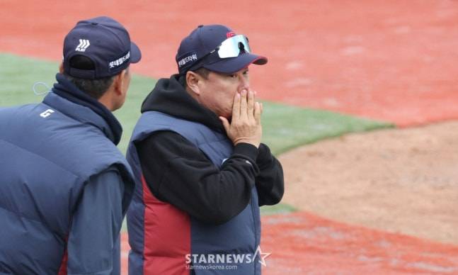 롯데 김태형 감독. /사진=김진경 대기자