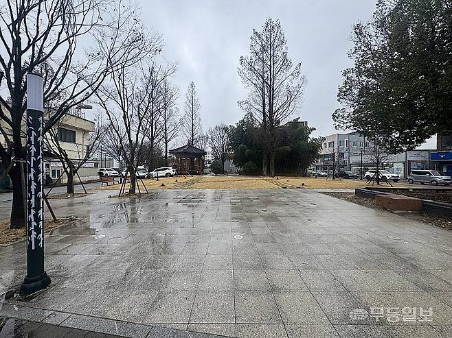 지난해 담양군수 보궐선거를 앞두고 당시 이재명 더불어민주당 대표가 유세를 벌였던 담양군 담양읍 중앙공원. 박찬 기자
