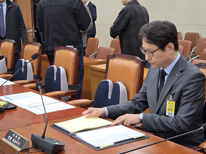이재원 빗썸 대표이사가 지난 2월11일 서울 여의도 국회 정무위원회에 참석했다. /사진=비즈워치