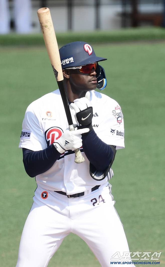 12일 이천 두산베어스파크에서 열린 KBO리그 시범경기 두산과 키움의 경기. 타격하는 두산 카메론. 이천=송정헌 기자songs@sportschosun.com/2026.03.1/