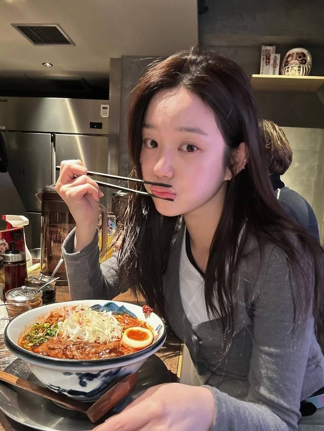 배우 이유비가 최근 자신의 인스타그램을 통해 일본 도쿄 여행 근황을 전했다. 사진 = 이유비 인스타그램