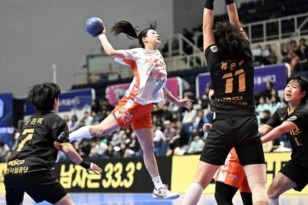 사진 서울시청 조은빈 점프슛