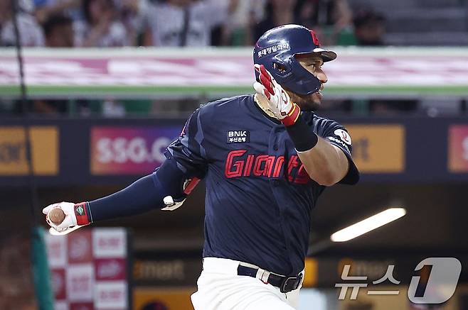 롯데 자이언츠 외국인 타자 빅터 레이예스. 2025.9.5 ⓒ 뉴스1 김성진 기자