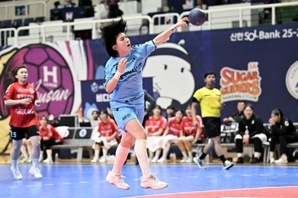 사진 대구광역시청 지은혜의 러닝슛