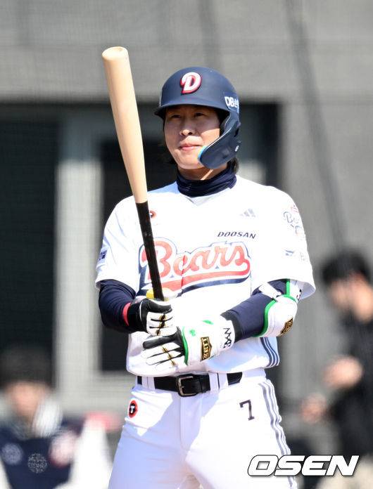[OSEN=이대선 기자] 두산 박찬호 2026.03.13 /sunday@osen.co.kr
