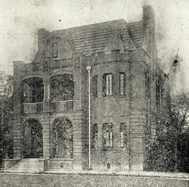 상하이 임시정부 '1호 청사' (중국 상하이 샤페이루, 현 화이하이중루의 서양식 건축)./국사편찬위원회