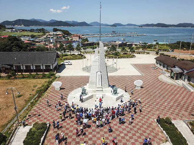 소안항일운동기념탑 /