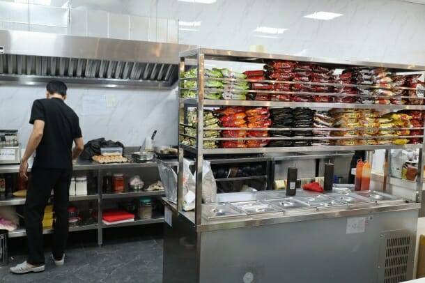 레드포스PC방 조리대