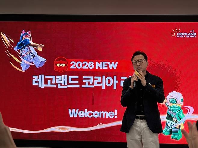 설명하고 있는 이성호 멀린 엔터테인먼트 코리아 대표 / 사진=권효정 여행+ 기자