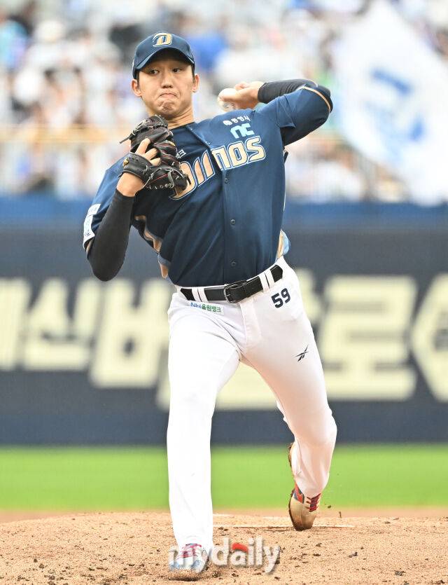 NC 선발투수 구창모가 역투하고 있다./마이데일리