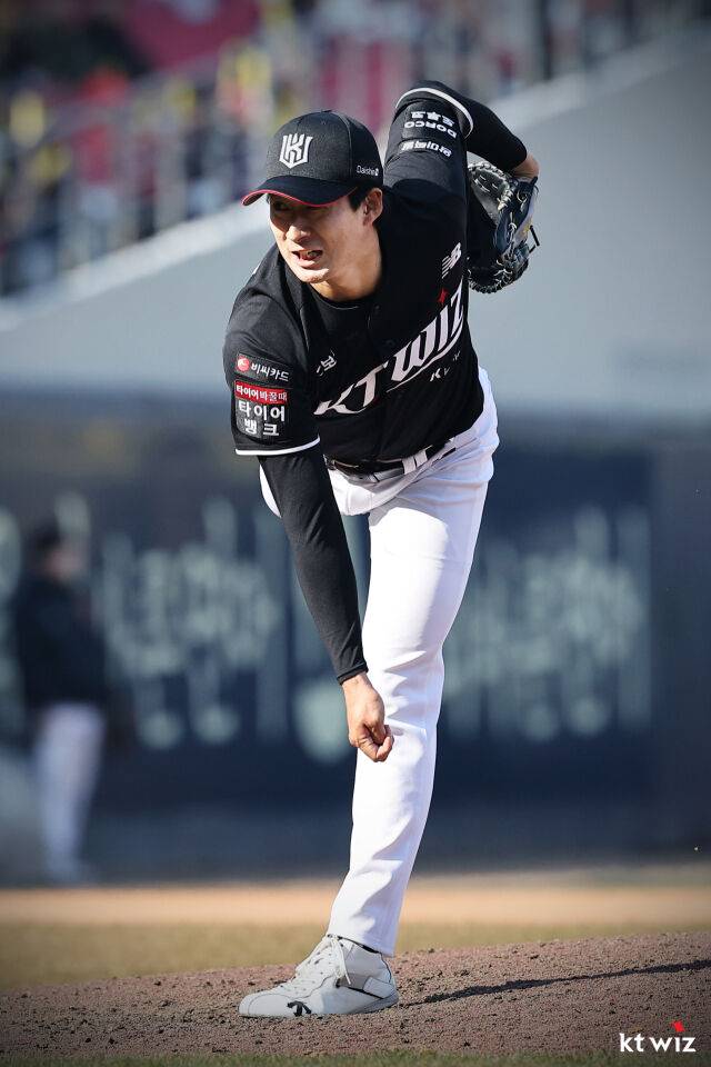 스기모토./KT 위즈