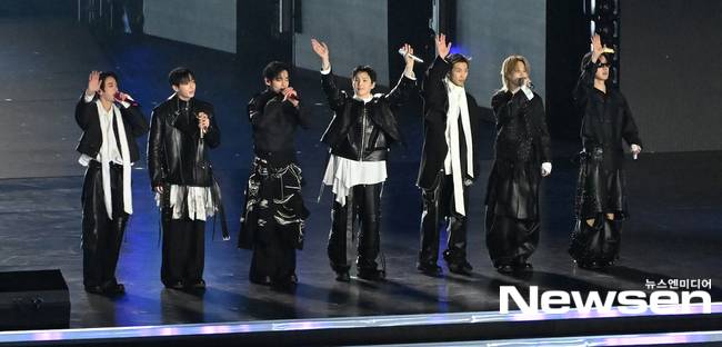 방탄소년단(한국온라인사진기자협회 공동취재단 제공)