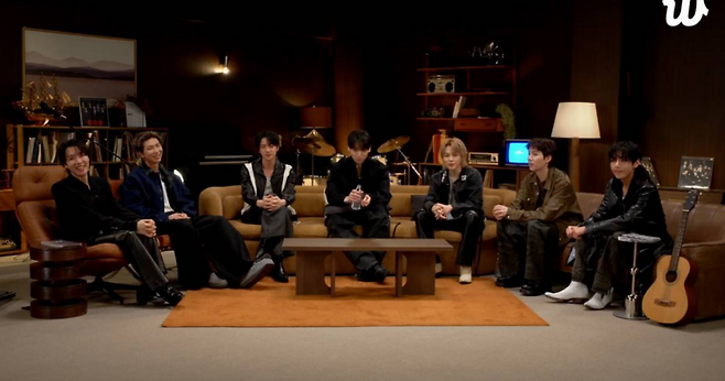 위버스 라이브.