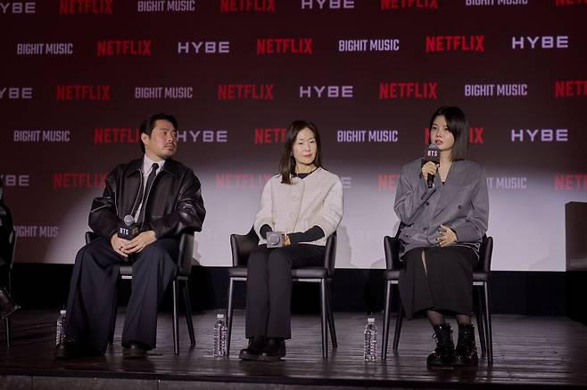 MC, 바오 응우옌 감독, 제인 차 커틀러 프로듀서, 김현정 빅히트 뮤직 VP (왼쪽부터)