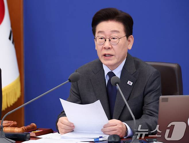 이재명 대통령이 24일 청와대에서 열린 국무회의에서 발언하고 있다. (청와대통신사진기자단) 2026.3.24 ⓒ 뉴스1 허경 기자