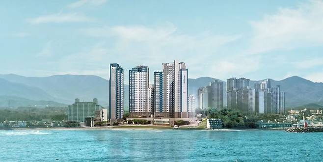 전반적인 지방 아파트값 약세 속에서도 바다 조망권을 갖춘 일부 단지는 강세를 보이고 있어 주목된다. 다음달 강원도 고성군 토성면에서 분양하는 '르네오션 고성 퍼스트뷰' 아파트 조감도. 피알페퍼 제공