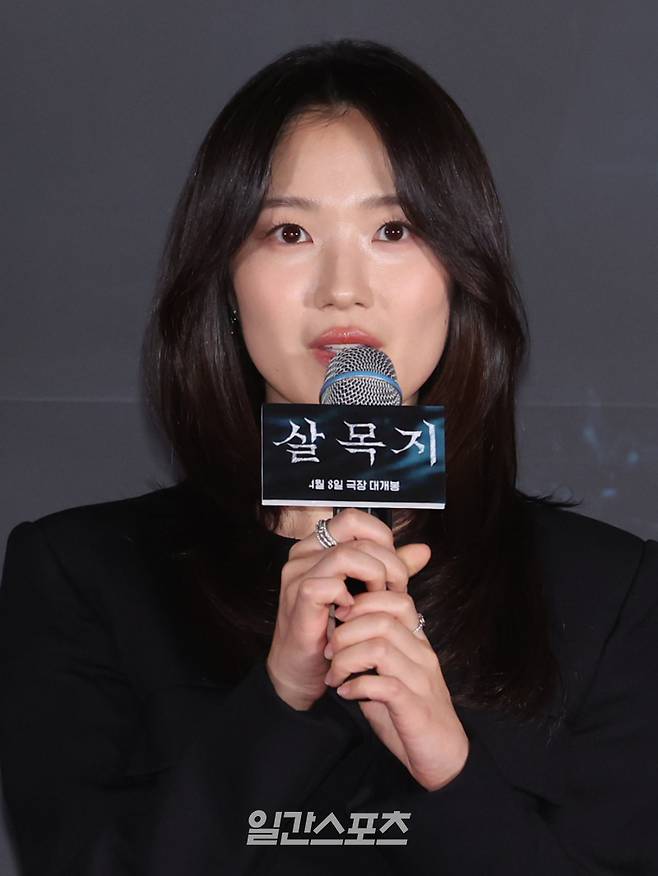 [포토] 인사말 하는 김혜윤
