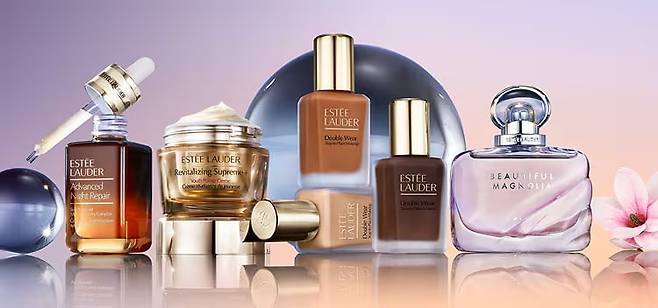 에스티로더의 화장품 라인업. 사진=에스티로더