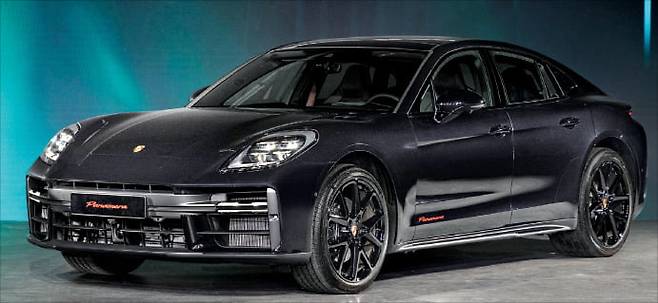 파나메라 레드익스클루시브. 포르쉐코리아 제공