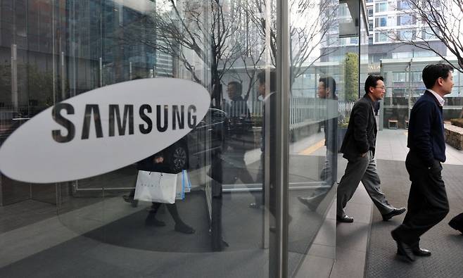 삼성전자 노조 공동투쟁본부(이하 공투본)는 24일 "사측과 미팅을 진행한 결과, 교섭을 재개하기로 결정했다"고 밝혔다.  사진=한국경제신문