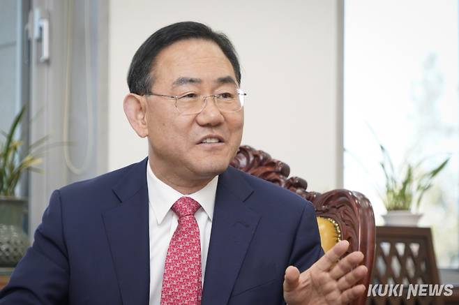 주호영 국민의힘 의원이 19일 국회 본청에서 쿠키뉴스와 인터뷰하고 있다. 임은재 기자