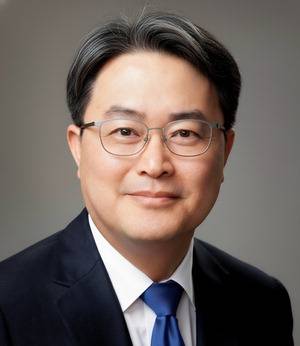 송창영 전 증권선물위원회 비상임위원· 법무법인 세한 대표변호사