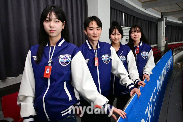 스파이커스 단체사진./마이데일리