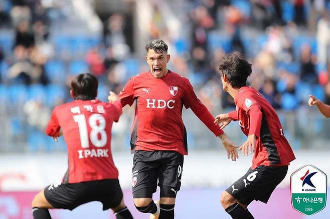 부산 아이파크 외인 크리스찬. 제공 | 한국프로축구연맹