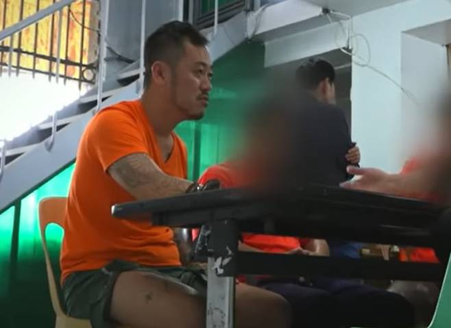 2023년 현지 교도소에서 인터뷰 중인 박왕열. /웨이브