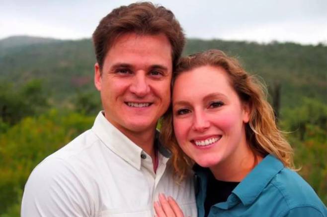 남편이 하와이 오아후섬 트래킹을 하던 중 자신을 살해하려 했다고 주장한 아내가 당시 남편의 말을 전했다. /사진=게르하르트 코니그 페이스북