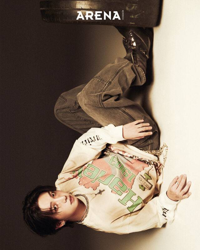 그룹 보이넥스트도어/아레나 옴므 플러스