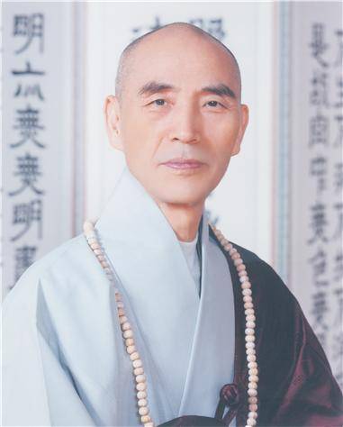 원적한 충남 천안 각원사 조실 경해당 법인 대종사.