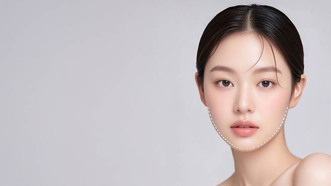 피부 리프팅 시술vs수술 선택은 피부 두께, 노화 정도에 따라 달라진다｜출처: 클립아트코리아