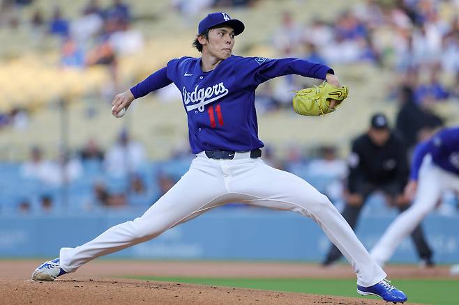 Los Angeles Dodgers starting pitcher Roki Sasaki throws during the first inning of a spring training baseball game against the Los Angeles Angels, Monday, March 23, 2026, in Los Angeles. (AP Photo/Ryan Sun)







<저작권자(c) 연합뉴스, 무단 전재-재배포, AI 학습 및 활용 금지>
