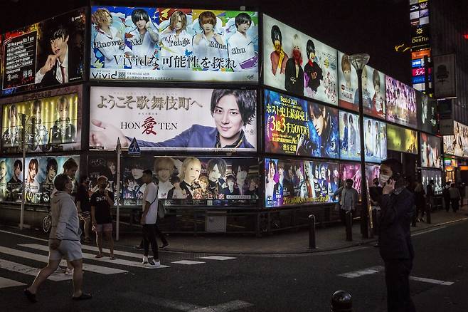 일본 정부가 성 구매자 처벌 규정이 없는 현행 성매매 방지법의 불평등 구조를 개선하기 위해 전문가 검토회를 발족하고 법 개정 절차에 들어갔다. 사진=게티이미지코리아.