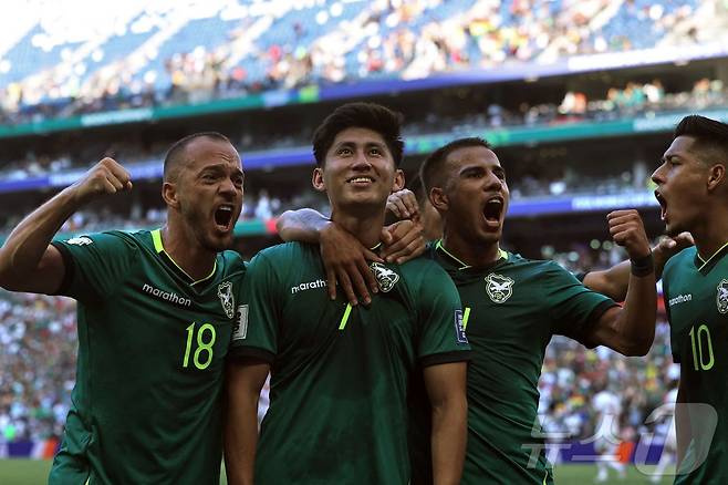 볼리비아가 월드컵 플레이오프에서수리남을 꺾었다.ⓒ AFP=뉴스1