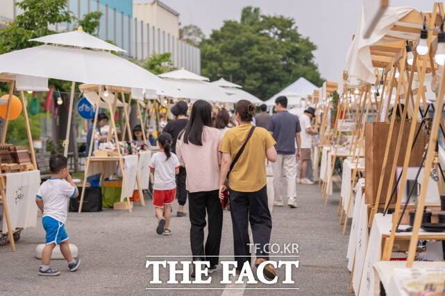 공예마을 규암장터 전경 /부여군