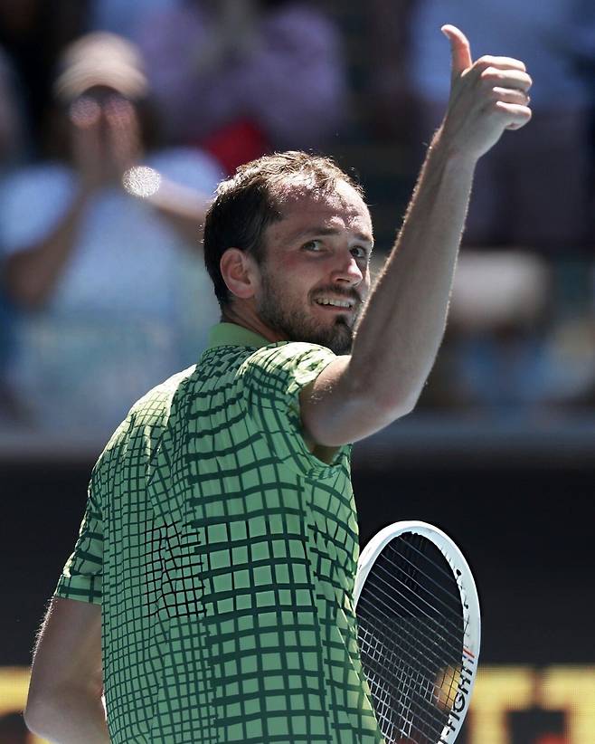 작년 부진을 털어내며 톱10에 복귀한 메드베데프. 메드베데프 SNS