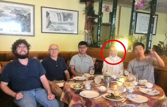 사마네 간달리. 뉴욕포스트