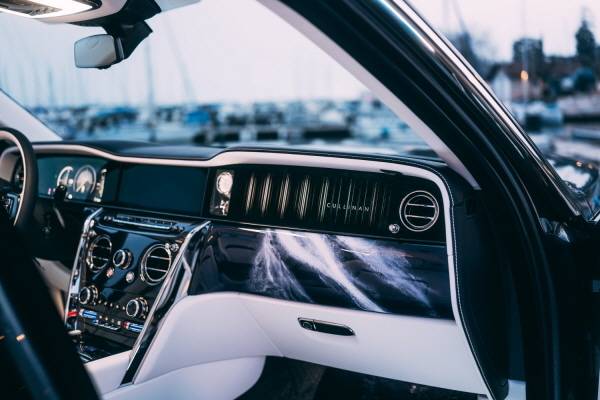 “요트야, 차야?”…롤스로이스, “컬리넌 요팅이야” 비스포크 모델 공개 [사진 제공=롤스로이스]