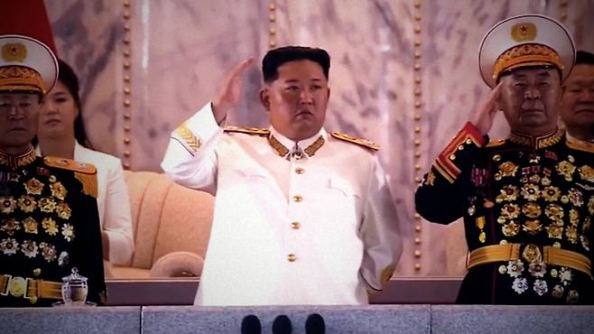 김정은 북한 국무위원장. 조선인민혁명군 창건 90돌 열병식/2022.4.27.